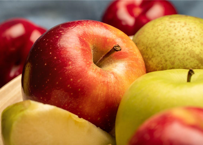 Kern- und Steinobst im eigenen Garten für kleine und große Naschkatzen Kern- und Steinobst im eigenen Garten für kleine und große Naschkatzen