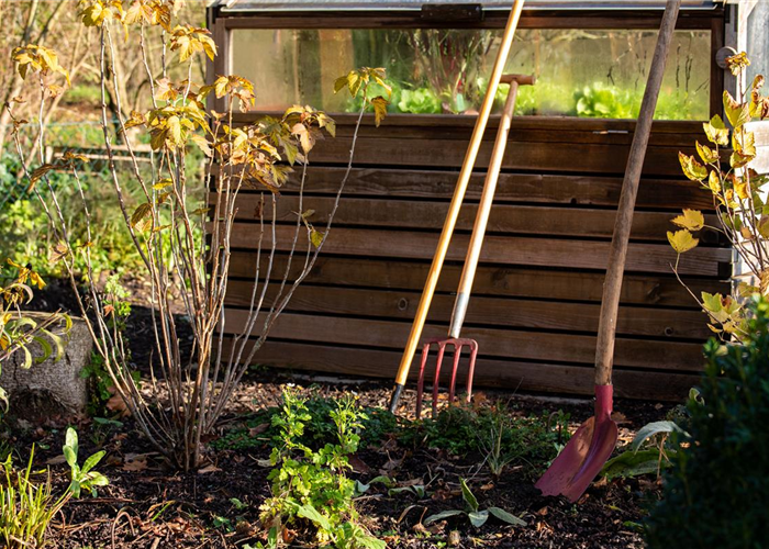 Praktischer Gartenbedarf erleichtert die Arbeit Praktischer Gartenbedarf erleichtert die Arbeit